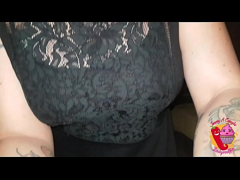 ❤️ Malĉasta vicfratino donas al li mamon kaj la hispanan Kvalita porno ĉe eo.hentai-for.ru