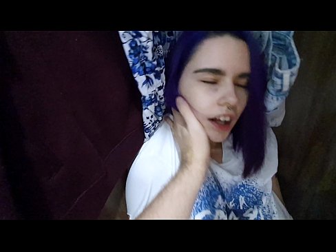 ❤️ Trovis mian fratinon en la ŝranko kaj helpis ŝin kumi Kvalita porno ĉe eo.hentai-for.ru